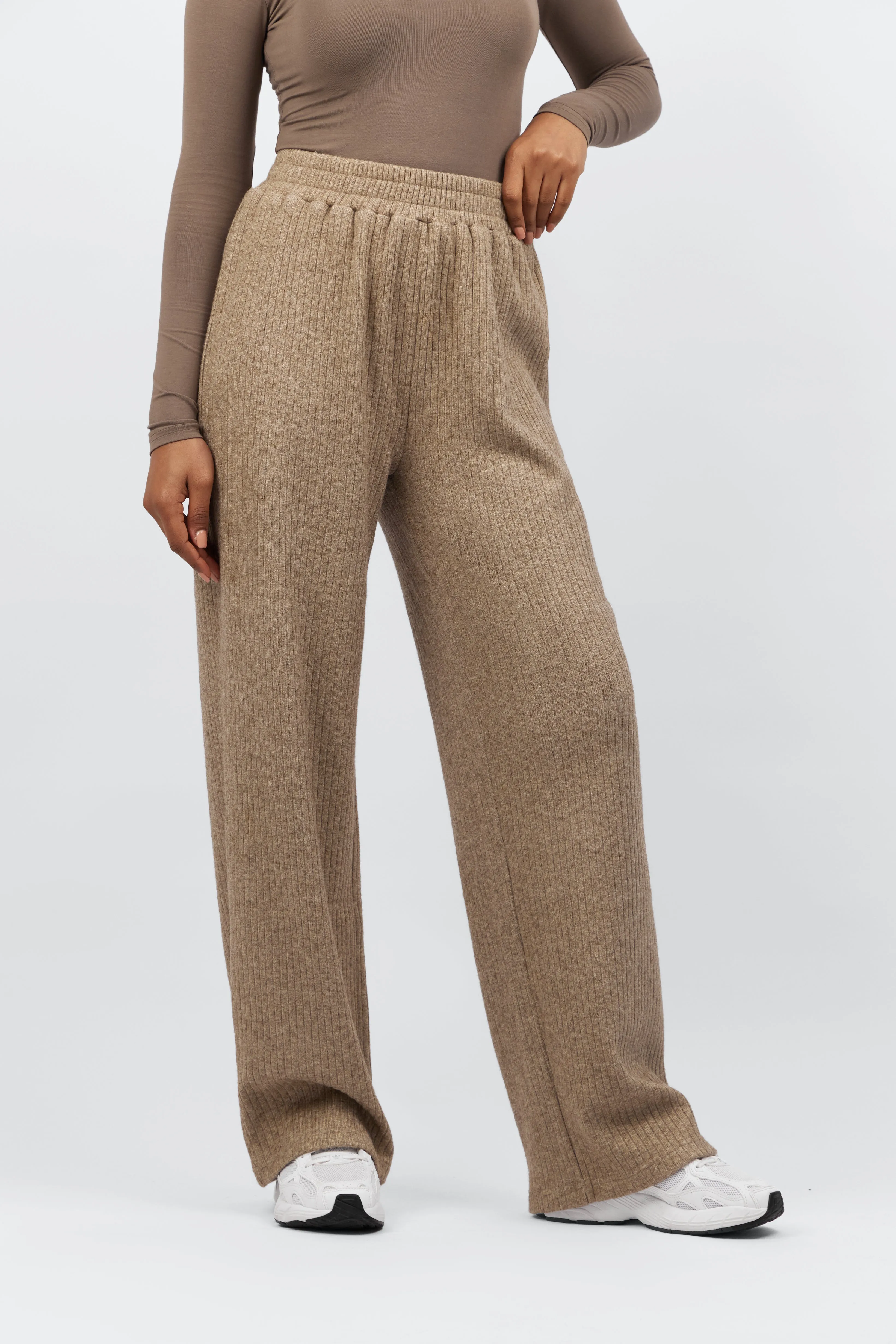 Knit Relaxed Fit Pants - Pecan