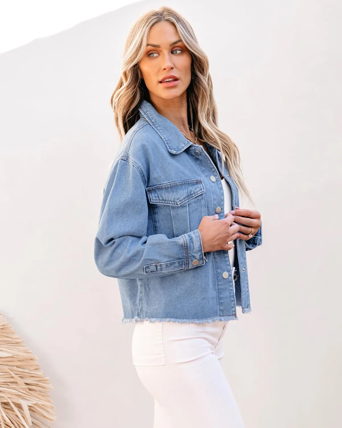 luvamia Jean Jacket Women Trendy Oversized Denim Jacket Raw Hem Long Sleeves Fashion Casual Jackets Shacket with Pockets