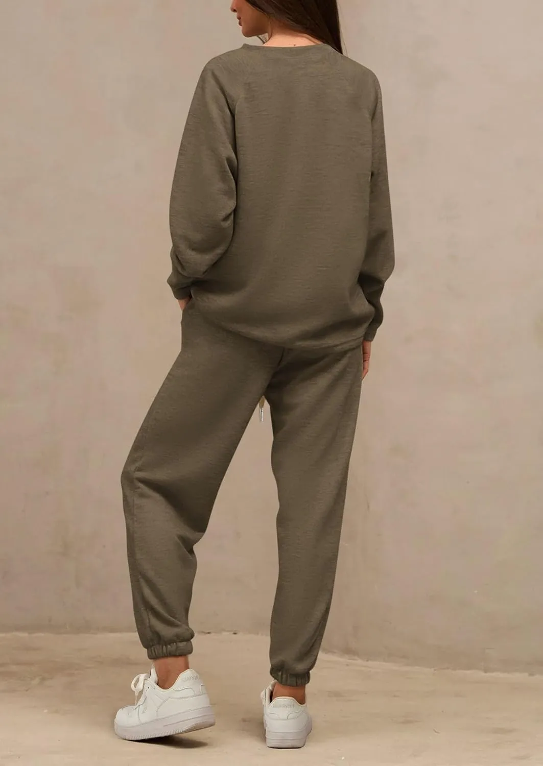 PRETTYGARDEN Women's 2 Piece Tracksuit Outfits Casual Long Sleeve Top High Waisted Sweatpants Lounge Jogger Set