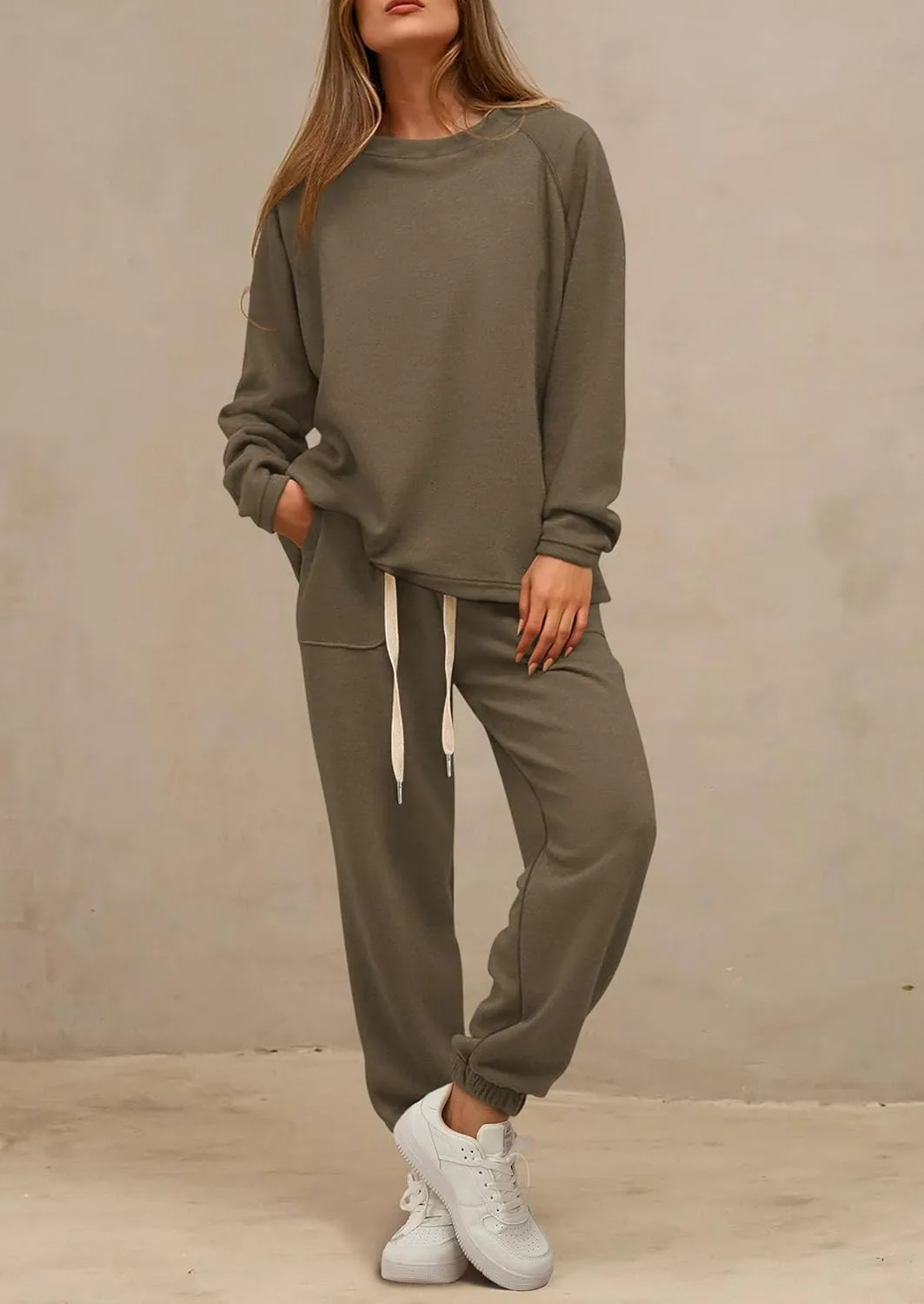 PRETTYGARDEN Women's 2 Piece Tracksuit Outfits Casual Long Sleeve Top High Waisted Sweatpants Lounge Jogger Set