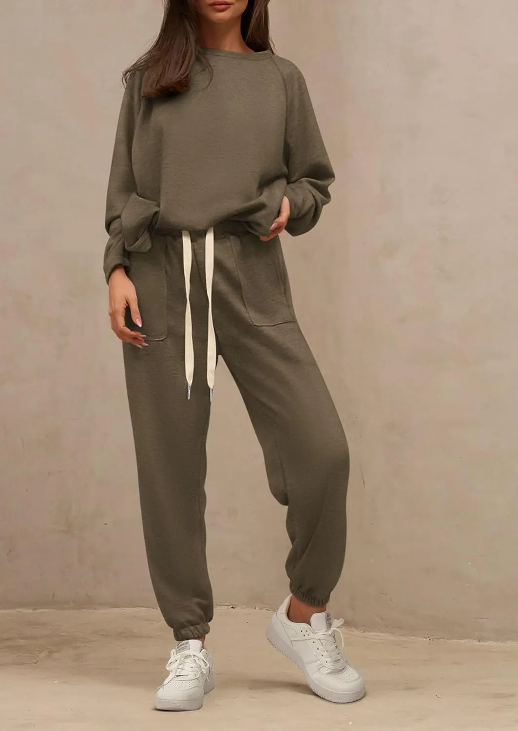PRETTYGARDEN Women's 2 Piece Tracksuit Outfits Casual Long Sleeve Top High Waisted Sweatpants Lounge Jogger Set