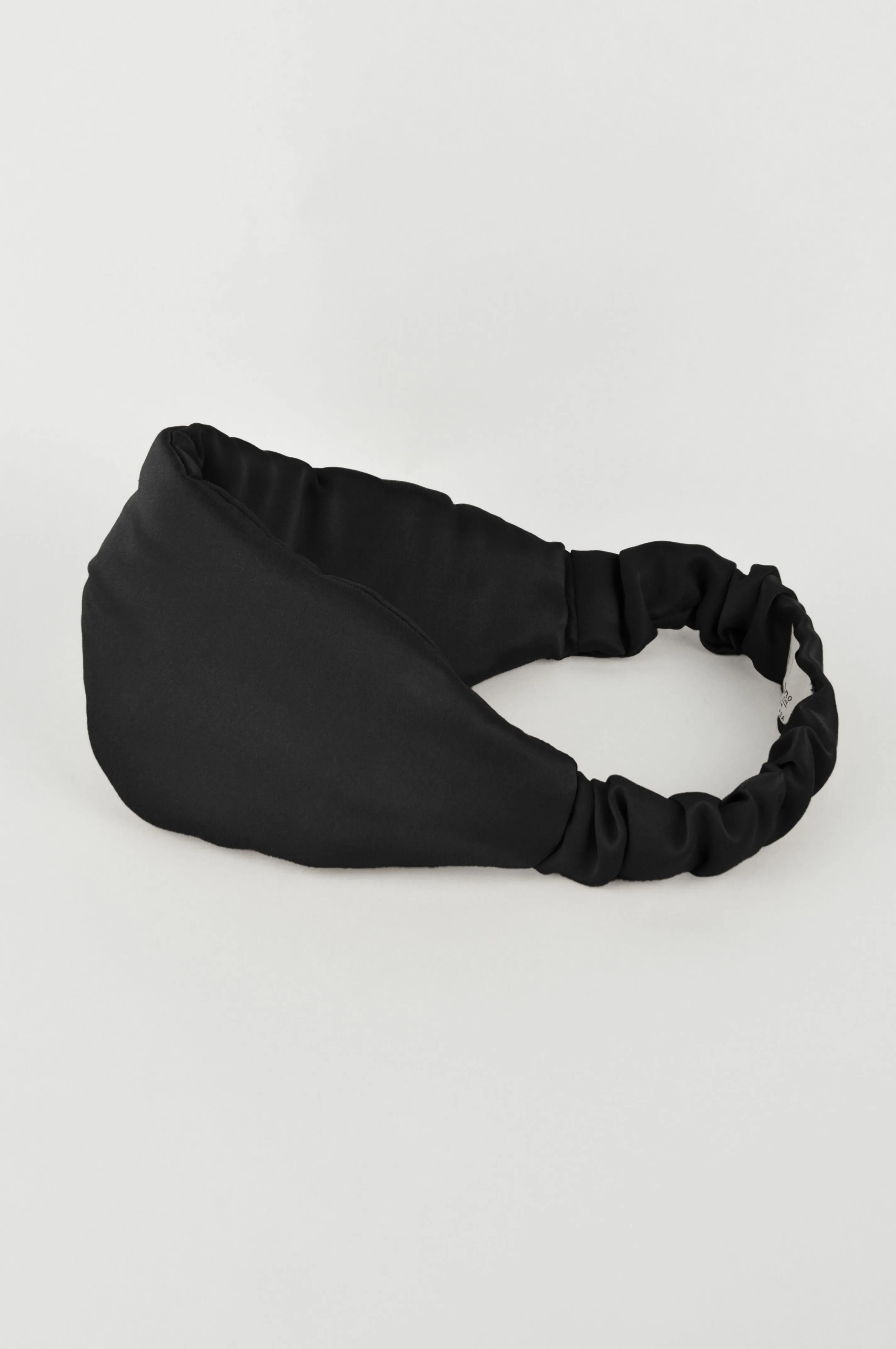 Washed Silk Eye Mask In Black